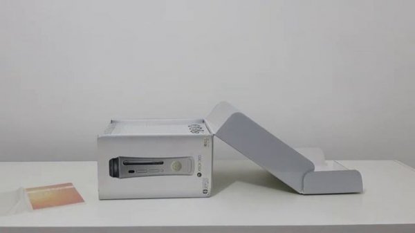 ORIGINAL XBOX 360 JAPANESE EDITION UNBOXING (NEW CONSOLE, FIRST DASHBOARD) SUPER RARE