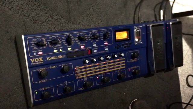 VOX TONELAB SE | 14 timbres num único banco смотреть онлайн