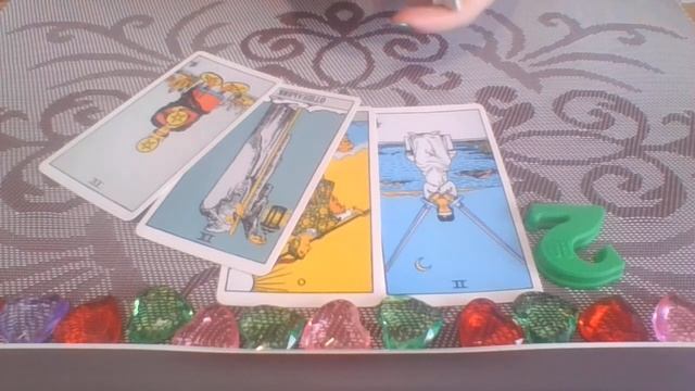 НАЙДУ ли я РАБОТУ в ближайший месяц? (3 варианта). Гадания онлайн. смотреть онлайн