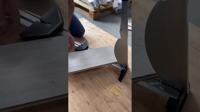 Станок для резки ламината Wolfcraft смотреть онлайн