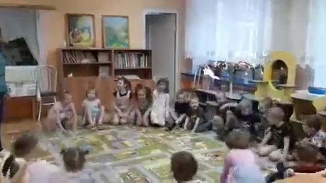 Групповое занятие на развитие высших психических функций и сенсорных навыков «Вежливый робот» смотреть онлайн