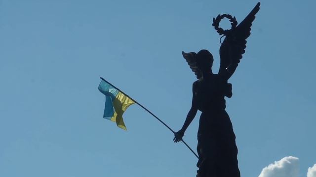 Нескорені - Сл.і муз.А.Лисянської Партитура для скрипки і фортепіано смотреть онлайн