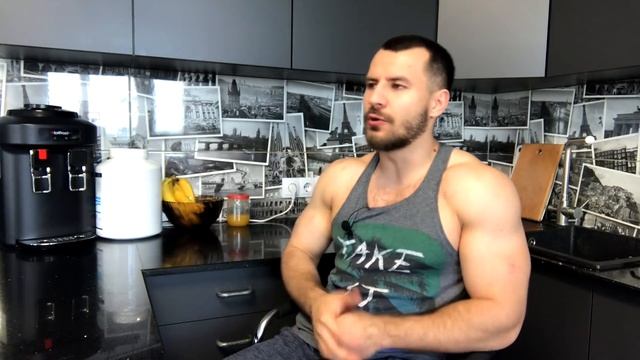 Всего ОДНО УПРАЖНЕНИЕ СДЕЛАЕТ СПИНУ ОГРОМНОЙ ! СерьёзнА ? смотреть онлайн