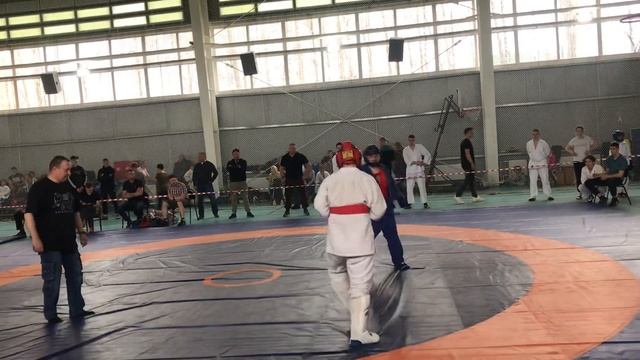Червяков Кирилл 1й бой смотреть онлайн