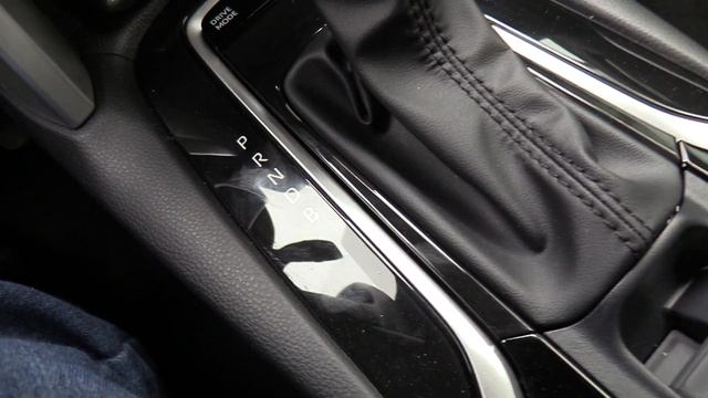 Morcos Japán, A Crossoverek Közt [Toyota Corolla Cross - TESZT]