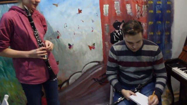 Уроки игры на бас гитаре в Долгопрудном. Пройдите обучение игре на бас гитаре в Долгопрудном смотреть онлайн