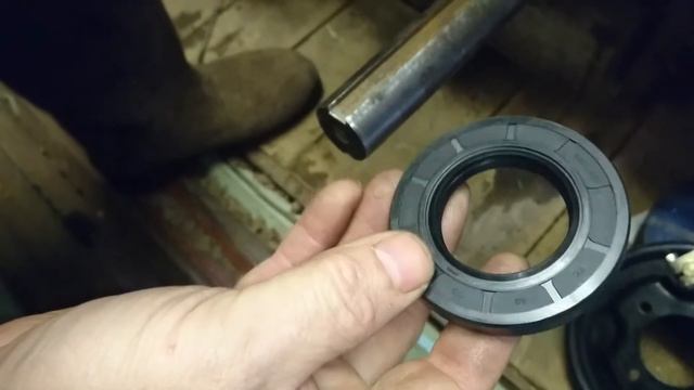 Замена сальников полуоси китайского минитрактора смотреть онлайн