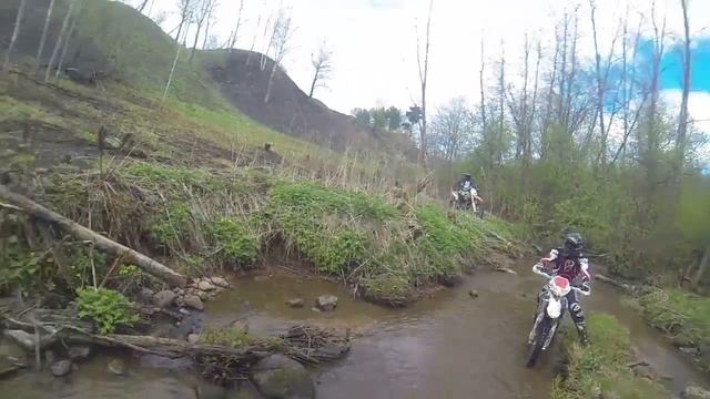 Школа Эндуро / Обучение эндуро / трасса в Саблино смотреть онлайн