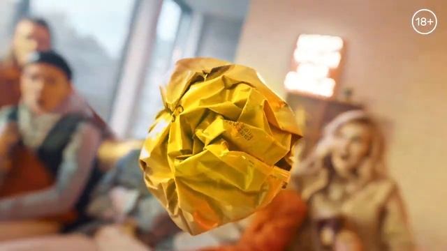 Реклама Пятёрочка - Lays " Верни пачку в игру вместе с «Пятёрочкой» и Lays " Игорь Акинфеев смотреть онлайн