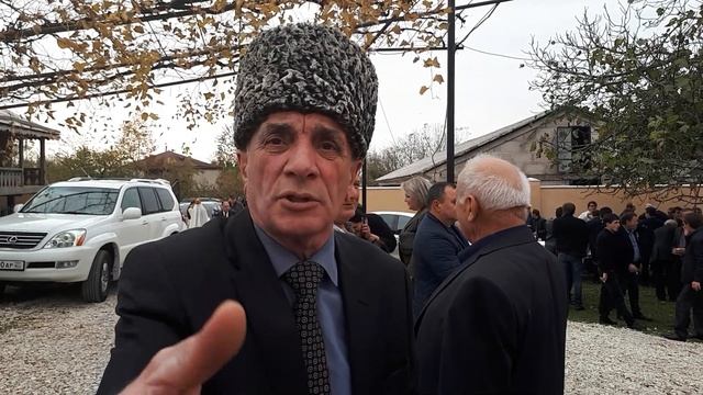 Руслан Гвашев на абхазской свадьбе. У Како Чедиа смотреть онлайн