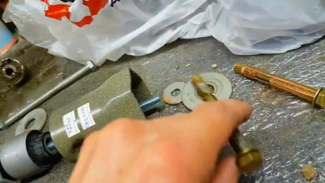 БМВ Е46 - криво стоят колеса, жрет резину, ремонт, развал-сход смотреть онлайн