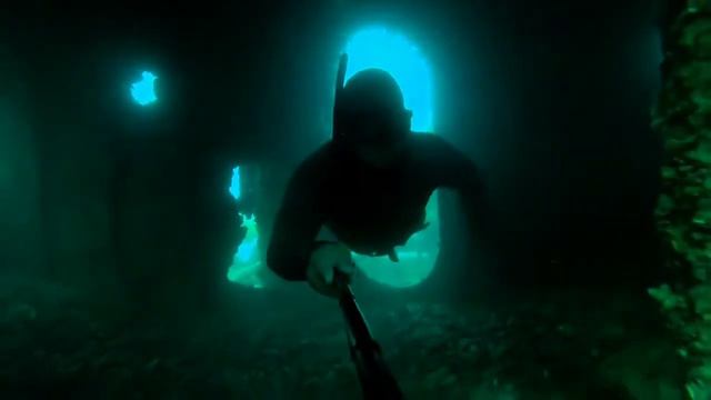 Крым затонувший корабль UJ-102 смотреть онлайн