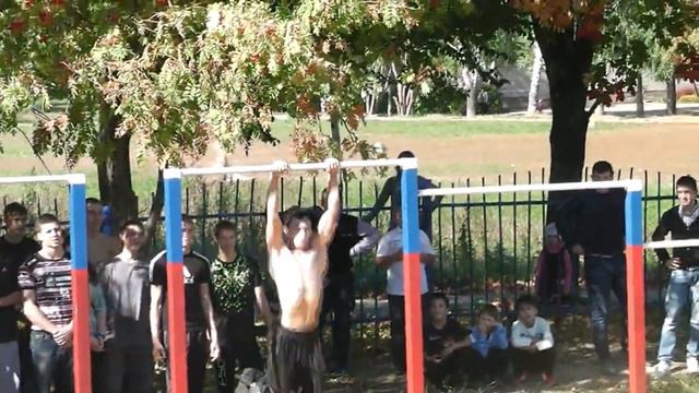 ОТКРЫТИЕ ПЛОЩАДКИ НА 9Й ШКОЛЕ В 2012 ГОДУ | WORKOUT #workout #воркаут #воркаутвмассы смотреть онлайн