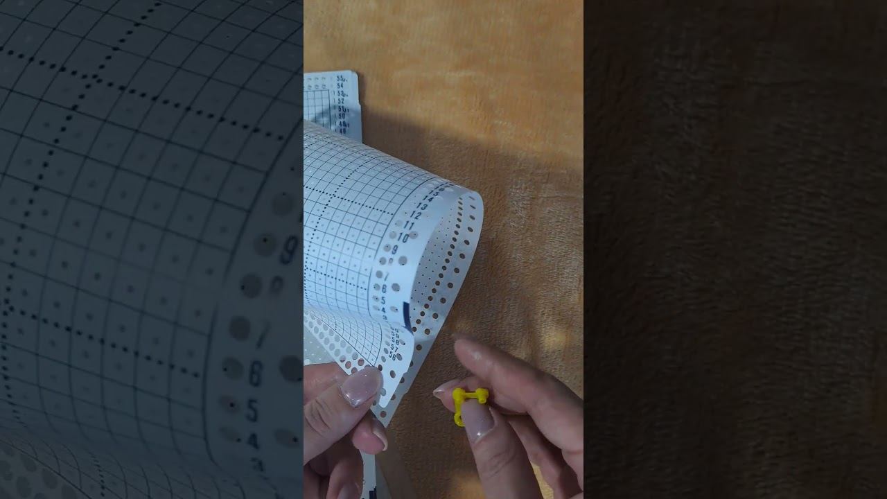 Потеряли клипсы для перфокарт? #машинноевязание смотреть онлайн