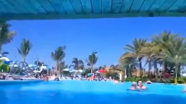 Парк развлечений на острове Коко Кей в Багамах смотреть онлайн