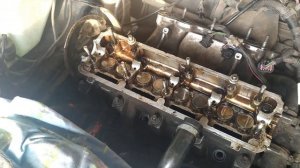 Замена сальников клапанов ВАЗ не снимая головки. Замена маслосъёмных колпачков.