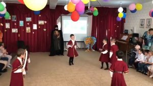 Танец « Смелые джигиты»