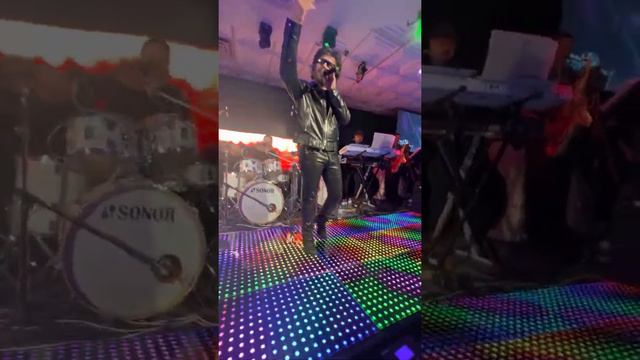 Mansour - Naz Maka live смотреть онлайн