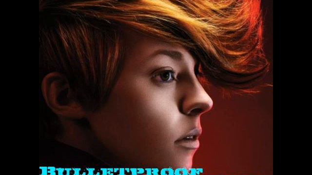 La Roux - Bulletproof (KOTIC MIX) смотреть онлайн