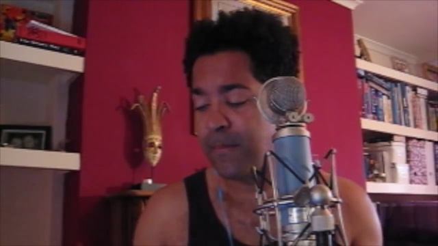 AJ Lewis singing first live loop with new TC Helicon Voicelive Touch 2 Demo смотреть онлайн