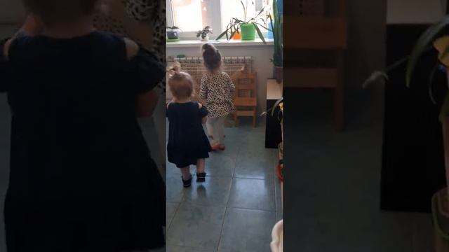 Уроки Монтессори, младшая группа