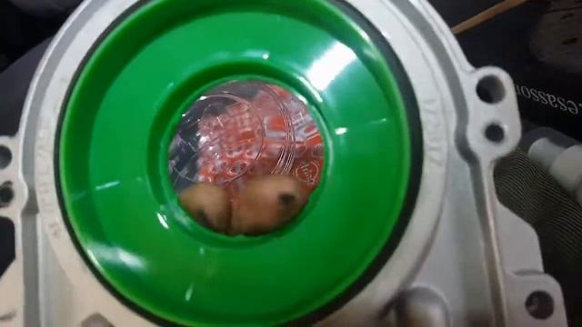 Chrysler PT Cruiser , Часть 1 , подготовка к замене выжимного гидравлического подшипника. смотреть онлайн