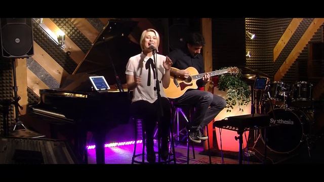 RCF M 18 Digital Mixer live acoustic performance смотреть онлайн