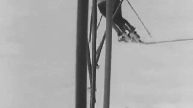 Принципы спортивного катания на горных лыжах, слалом и слалом-гигант.