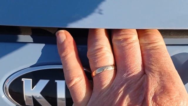 How To Open Kia Picanto Bonnet/Hood (Not Broken) смотреть онлайн