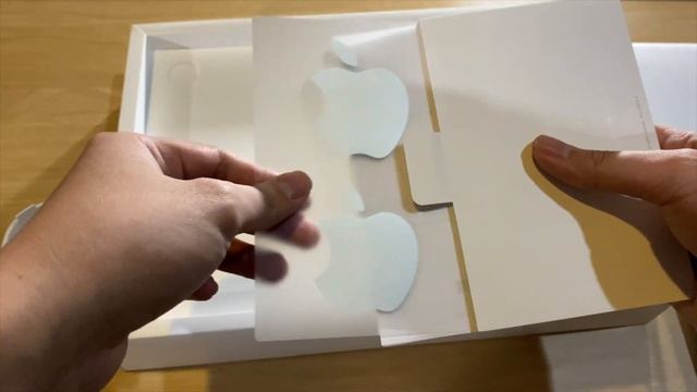 Unboxing | MacBook Pro 13" 2020 Silver смотреть онлайн