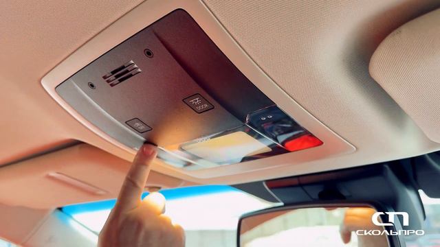 Разные снаружи, одинаковые внутри😏 Сравниваем Lexus NX300H и Toyota RAV4 Hybrid