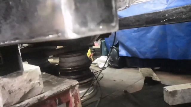 варим правый лонжерон Иж2717 #иж2717_грузовой_дрифт_пикап смотреть онлайн