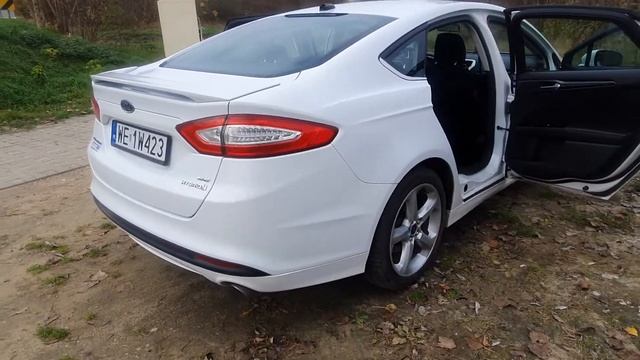 Ford Fusion USA 2013 Hybryd смотреть онлайн