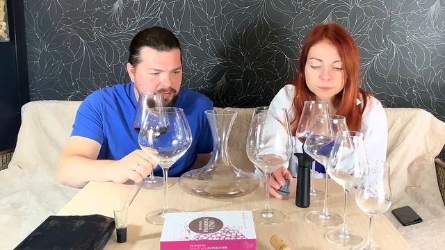 Винные аксессуары, бокалы, штопоры, помпы, рукава и все остальное. смотреть онлайн