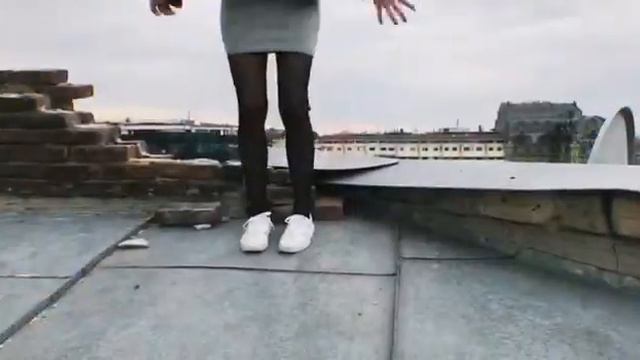 Клип Сюзанна Абдулла-Крошка в Одеяле смотреть онлайн
