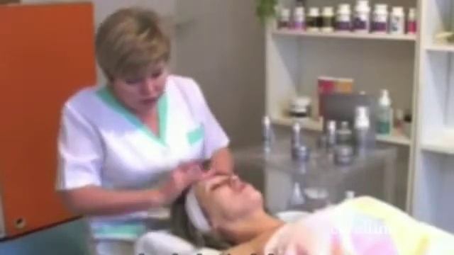 C-7 Крем для контура глаз смотреть онлайн