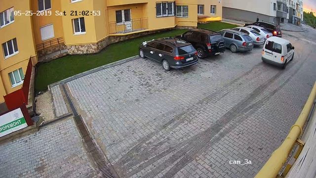 Дефекти відеозйомки на камеру HIKVISION DS-2CD2343G0-I (2.8) смотреть онлайн