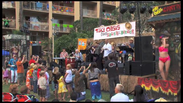 Jack "Mr. Bongo" Costanzo at Tiki Oasis 11! смотреть онлайн