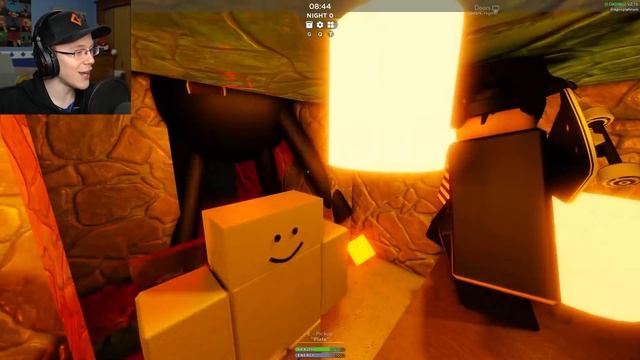WE REBUILT THE CASTLE! | Roblox SCP-3008 смотреть онлайн