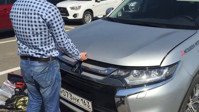 MITSUBISHI OUTLANDER III и OUTLANDER XL смотреть онлайн