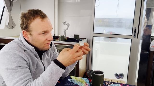 В Бискае на Lagoon 40 | Перегон катамарана из Франции в Хорватию | Часть 2 смотреть онлайн