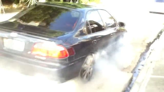 Honda Civic 2000 V-Tec Burnout Santiago Rep. Dom. смотреть онлайн