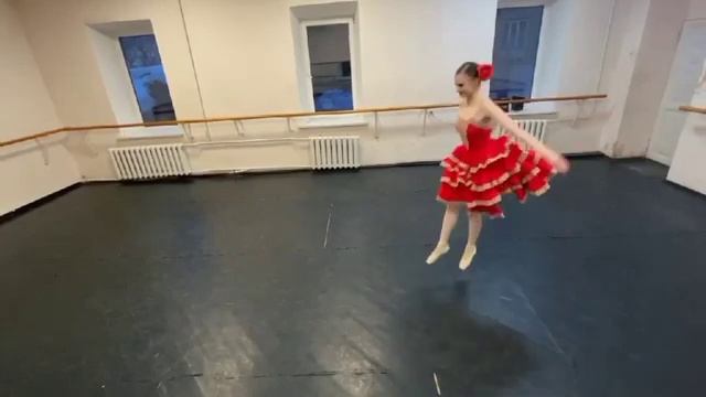 Храмова Анна ,Образцовый коллектив Виктория смотреть онлайн