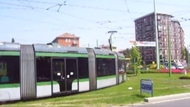 Tram a Milano. 7502 in piazza Abbiategrasso смотреть онлайн