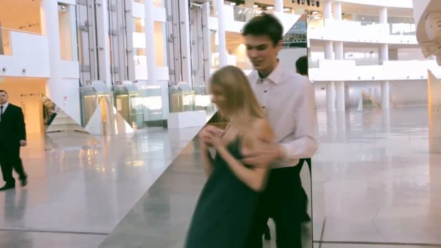 День Святого Валентина - Как танцевать с другом смотреть онлайн