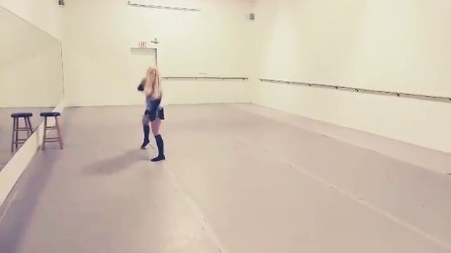 Attention - Charlie Puth cover - Contemporary Dance Choreography смотреть онлайн
