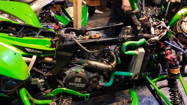 Замена прокладки ГБЦ Kawasaki kfx450r смотреть онлайн