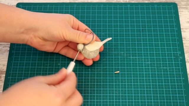 Снегирь из шарика от дезодоранта смотреть онлайн