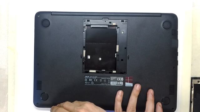 Asus E402SA Disassembly смотреть онлайн