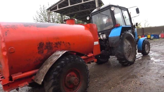 МЕТЛА на М Т З-82.Уборка складов! смотреть онлайн